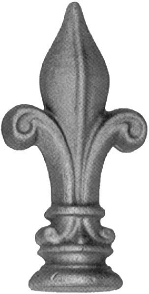 Pointe de lance en fer forg� aux formes ch�teau
