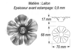pièce élément ferronnier serrurier Fleur d'Eglantine 70 x 68 Hauteur 17 LAITON Ref: GEG068F1